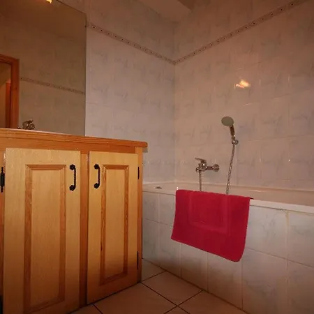 Apartment Chatel, 5 Pieces, 10 Personnes, Proche Centre, Parking *